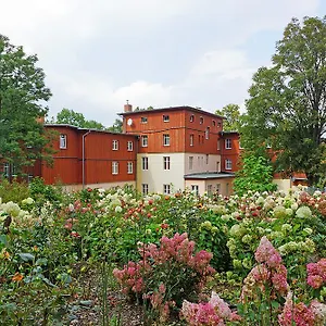 dom-wypoczynkowy-admiral.karpacz-hotel.com/